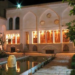 ویلا سنتی